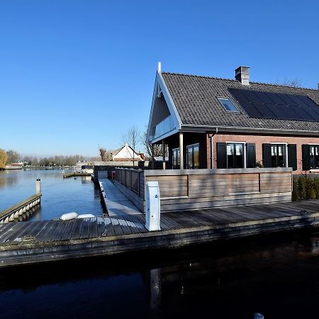 Luxurious Villa With Private Garden In Kaag Bagian luar foto