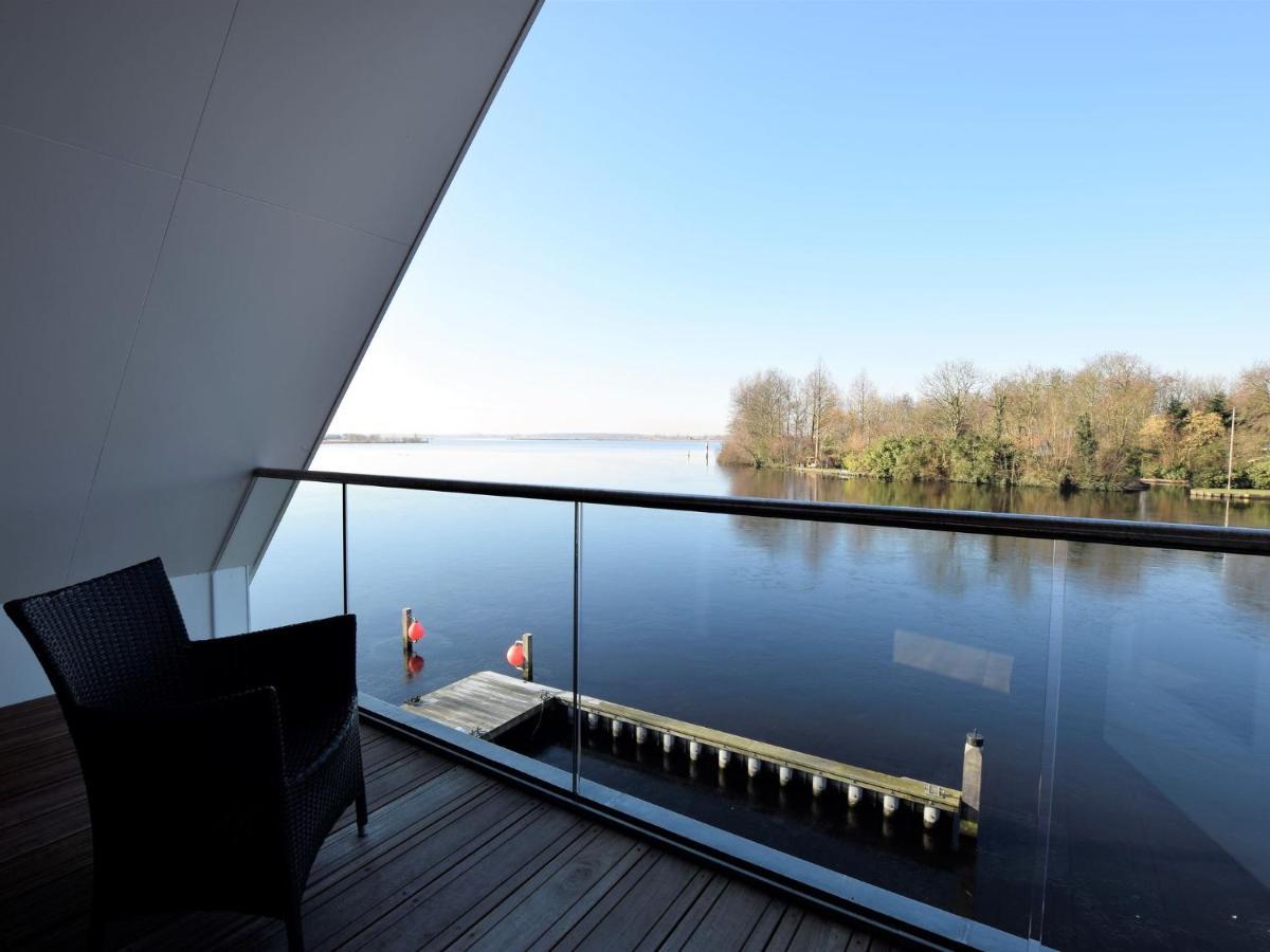 Luxurious Villa With Private Garden In Kaag Bagian luar foto