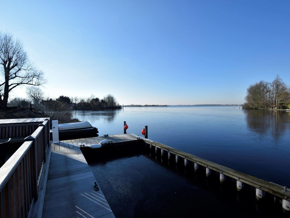 Luxurious Villa With Private Garden In Kaag Bagian luar foto